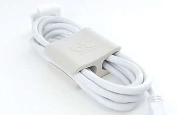 Bluelounge Design社のケーブルクリップ「CableClips」を発売