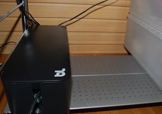 ゴチャゴチャする電源コードをスッキリ！CableBoxが超便利！