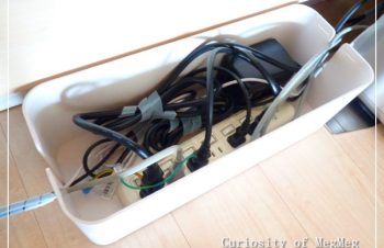 パソコン裏の配線整理