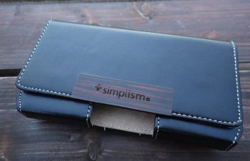 iPhone 6 Plusを手ぶらで持ち運べる、トリニティ「Simplism ベルトクリップケース」 – iPod LOVE