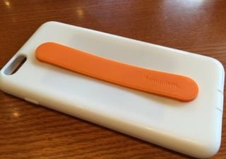iPhone6 plusを絶対に落下させたくない人にはsimplismのバンド付きケースがおすすめ – たらこのブログ。