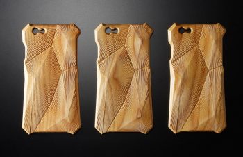 PRODUCT Tokyo Tips 2015年6月｜iPhoneの音質を向上させる世界で唯一の木製ケース | Web Magazine OPENERS