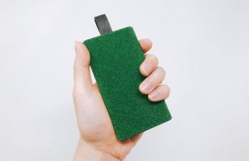 【レビュー】NuAns TAGPLATE Shibafulコラボモデル | 芝好きによる芝好きのためのモバイルバッテリー