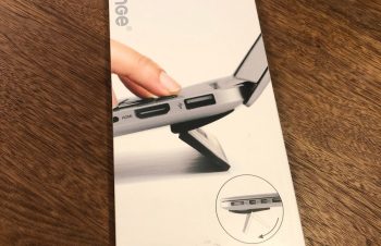 持ち運びできるMacbook Air/Proスタンド "Bluelounge Kickflip" 【レビュー】