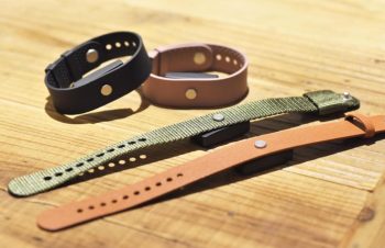 これまでにない新型ウェアラブルデバイス「weara（ウェアラ）」