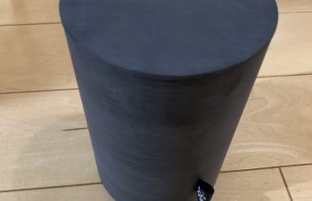 NuAnsの製品を使用し始めて約2ヶ月程経過しました！パソコン関係のコード類がスッキリ収納でき、商品がシンプルなので部屋にも馴染みやすくおしゃれ度アップ⤴️どの商品もカラーがシンプルなのも飽きがきません。#NuAns #ニュアンスアンバサダー@NuAns_jp