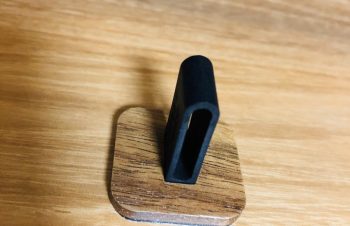 お疲れ様ミニマリスト☺️はて。家に帰れば嬉しいお届け物?ケーブルをオシャレ且つシンプルにまとめ、すっきりした空間を作るのにピッタリです?色がかなりのセンス?NuAns（@nuans_jp ）さんのNuAns TAGKEEPER製品ページhttps://t.co/SkDqwTty8R#NuAns #ニュアンスアンバサダー@NuAns_jp