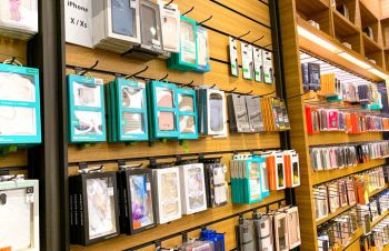 新型ウイルスショック”でスマホ関連メーカーに明暗。｢最悪の状態は脱しつつあるが…｣