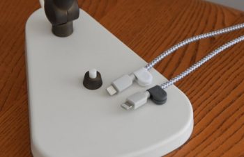 Bluelounge MagDrop◇ケーブルクリップでスッキリ♪はさむだけ取り付け簡単マグネット式