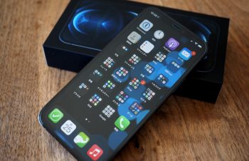 私も「iPhone 12 Pro」買っちゃいました
