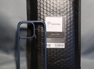 トリニティの前方にサウンド方向を変える「サウンドホーン」搭載iPhone 13 Pro用耐衝撃ケース「BESPER iPhone 13 Pro [Gravitas]」を試す | アクセサリ | Macお宝鑑定団 blog（羅針盤）