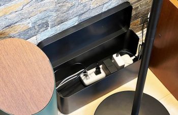 【Bluelounge CableBox レビュー】電源タップをまるごと収納！安心の難燃性素材採用でスタイリッシュなケーブル収納ボックス