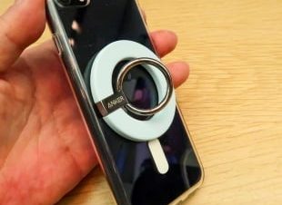 トリニティのiPhone SEでMagSafeアクセサリーが使用可能になるケース「iPhone SE [Turtle] MagSafe対応 ハイブリッドクリアケース」を試す |