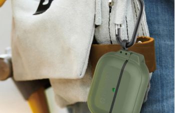 Catalyst、水深100mの完全防水を備えたAirPods（第3世代）対応ケース発売