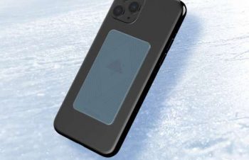 スマホが熱い？それなら半永久的に熱を吸収できる冷却シートで対策だ！｜ニフティニュース