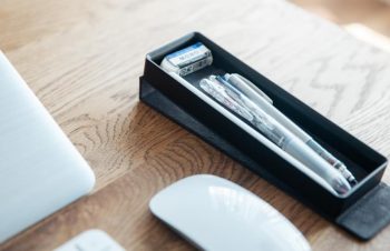 外に持ち出すときもストレスフリーなペンケース、やっとみつけた！