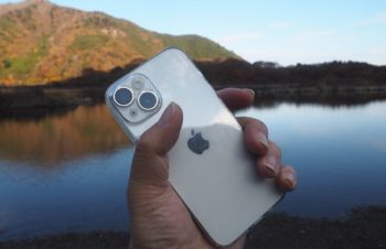 【レビュー】トリニティ　Turtle SOLIDハイブリッドクリアケース　付けててよかったカメラフルカバーケース。