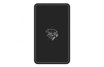 半永久的に使えてコスパ◎。スマホの熱暴走を未然に防ぐ冷却シートを活用しよう！