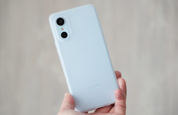 ちえほん📱モバイルドットコム on X: "Silky Armor、マジで良い。Android向けにもっと対応機種増やしてほしい。